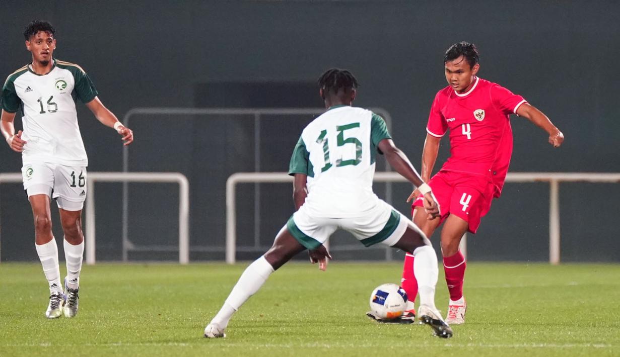 Pada babak pertama, Timnas Indonesia U-23 memberikan perlawanan meski Arab Saudi U-23 unggul lebih dulu. (Dok. PSSI)