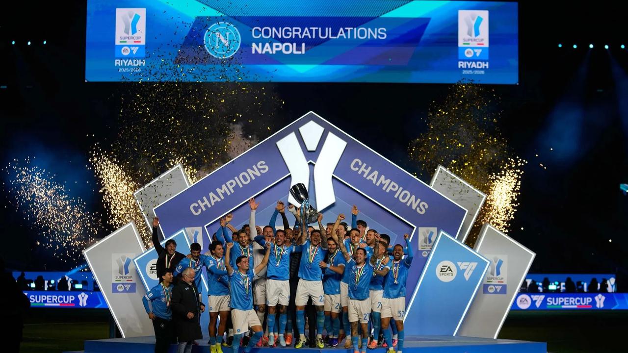 FOTO: Napoli Juara Piala Super Italia 2025