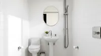 Inspirasi Desain Kamar Mandi Minimalis 2x2 yang Estetik (AI)