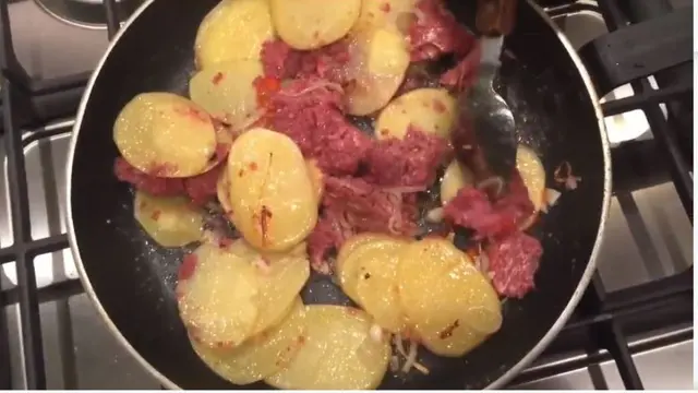 Resep Kornet Tumis Kentang