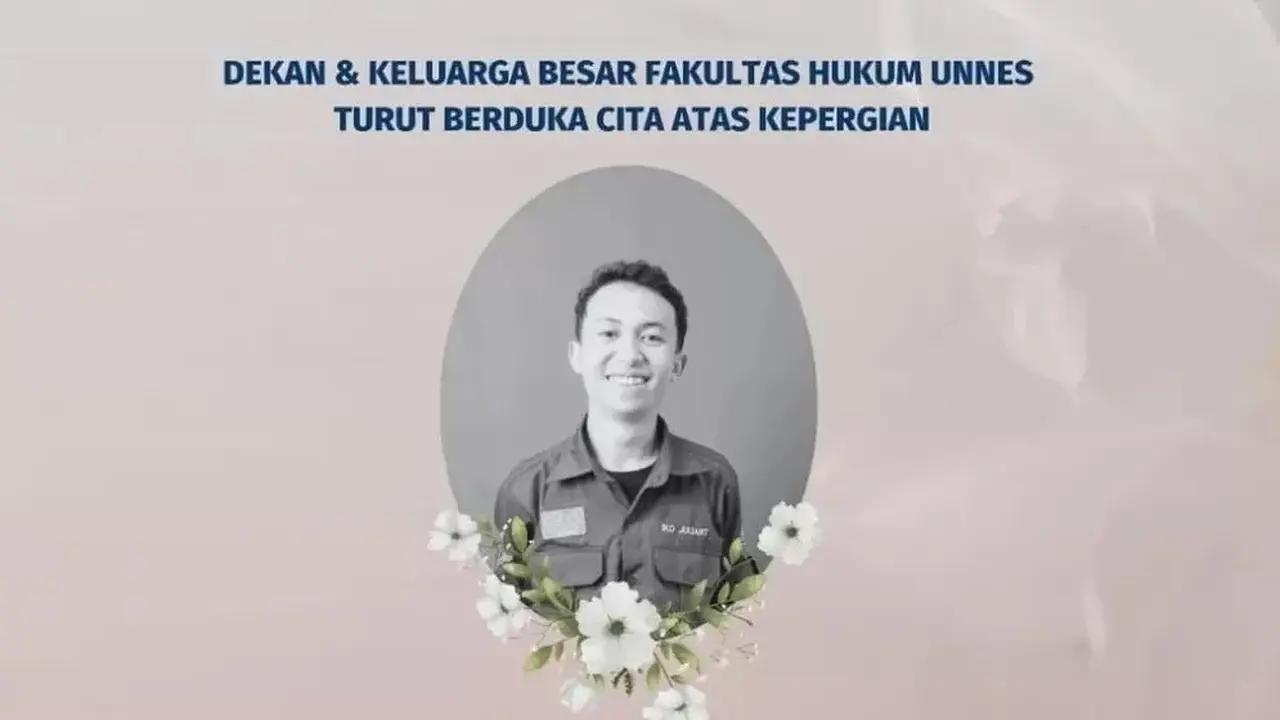 Iko Juliant Junior, mahasiswa Fakultas Hukum Universitas Negeri Semarang (Unnes) angkatan 2024, meninggal dunia pada Minggu, 31 Agustus 2025, di RSUP dr. Kariadi, Semarang.