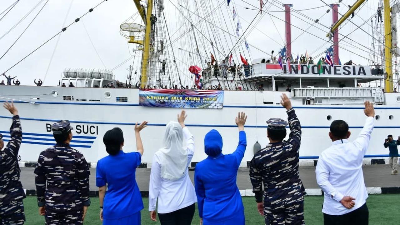 FOTO: KRI Bima Suci Jalankan Misi Pelayaran Diplomasi dan Latihan Taruna TNI AL