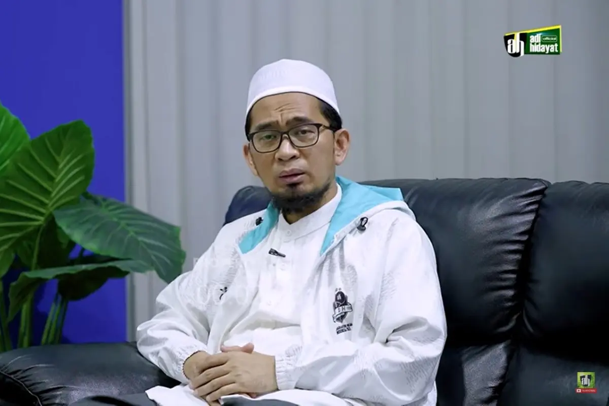 Ustaz Adi Hidayat