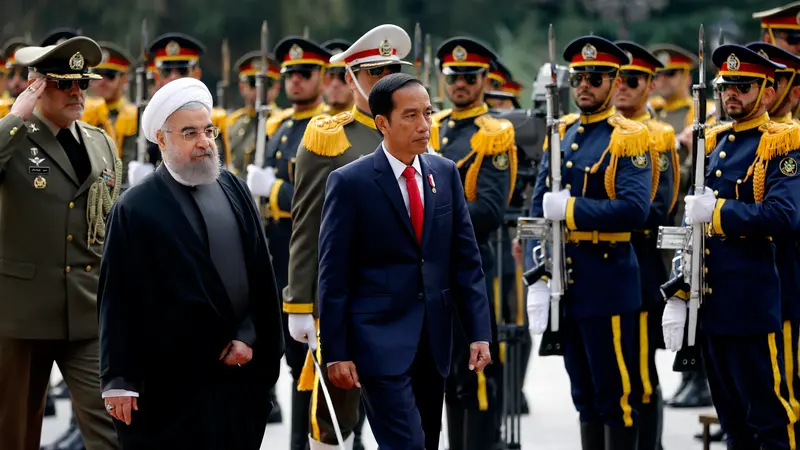 20161214-Kunjungan-Jokowi-ke-Iran-AFP