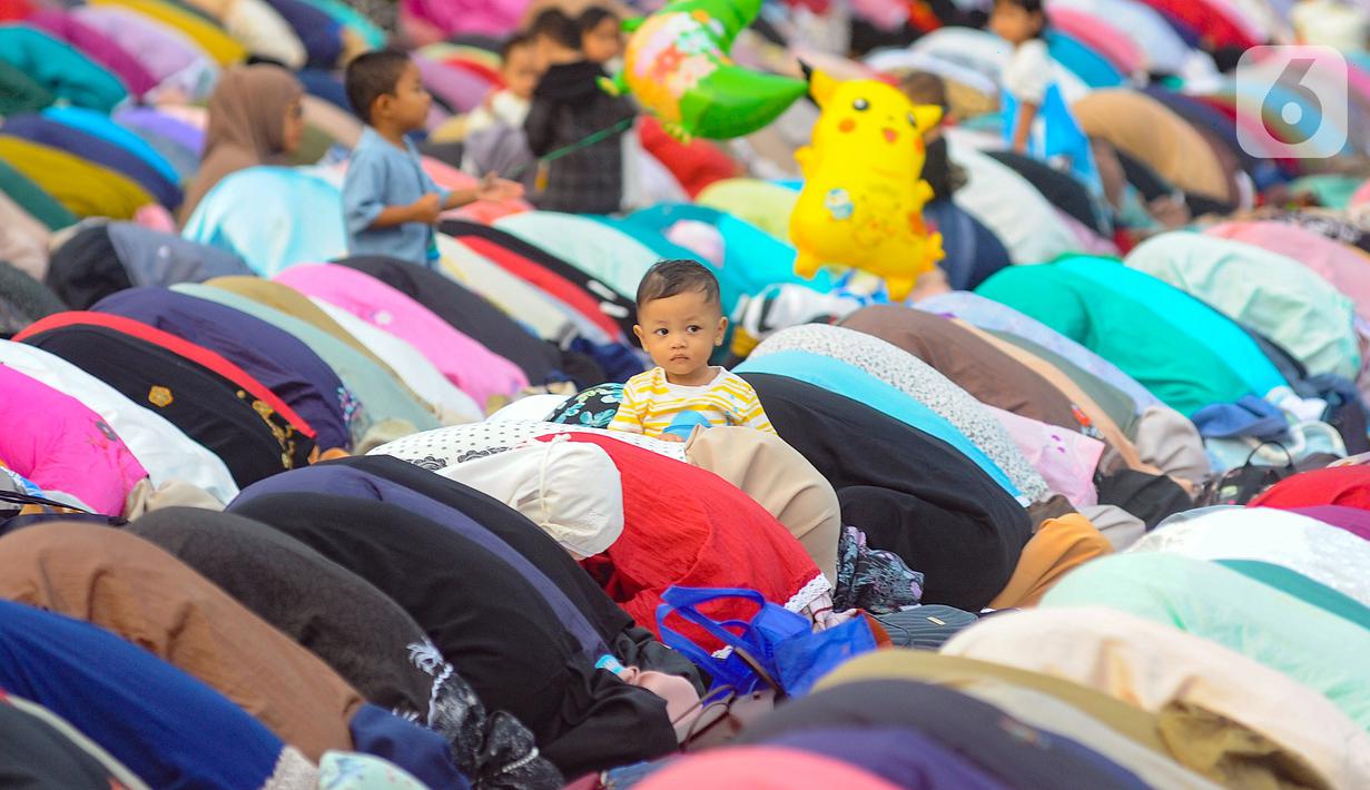 Pemerintah berharap apabila ada perbedaan dalam merayakan hari raya tersebut, masyarakat bisa tetap bertoleransi. (merdeka.com/Arie Basuki)