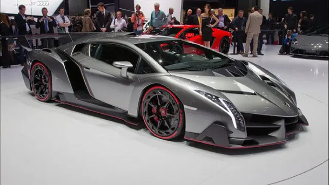 Lamborghini Veneno (channel3000.com)