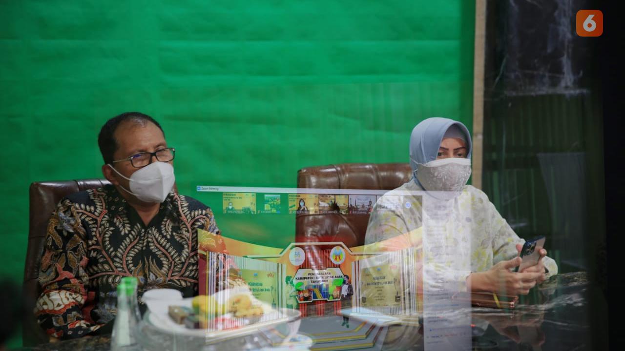 Wali Kota Makassar Danny Pomanto dan Ketua TP PKK Indira Yusuf Ismail (Liputan6.com/Fauzan)