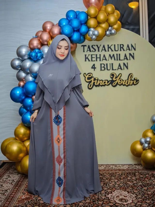 6 Potret Perjalanan Kehamilan Gina Youbi, Melahirkan Secara Normal
