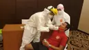 Pemain Timnas Indonesia, Evan Dimas, mengikuti tes Swab di di Hotel Fairmont, Jakarta, Kamis (30/7/2020). Pemain senior dan pemain U-19 melakukan tes Swab jelang pemusatan Latihan. (Dokumentasi PSSI)