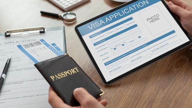 Ilustrasi paspor, visa