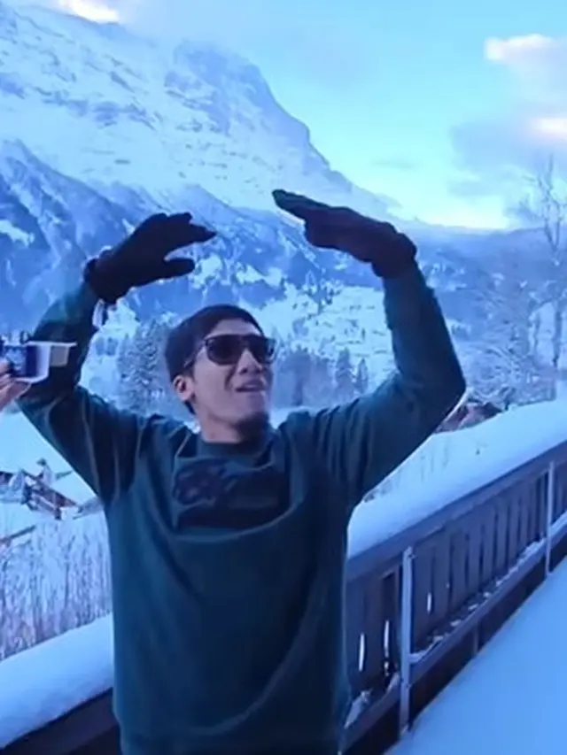 Desta rayakan ulang tahun di Swiss (Instagram/desta80s)