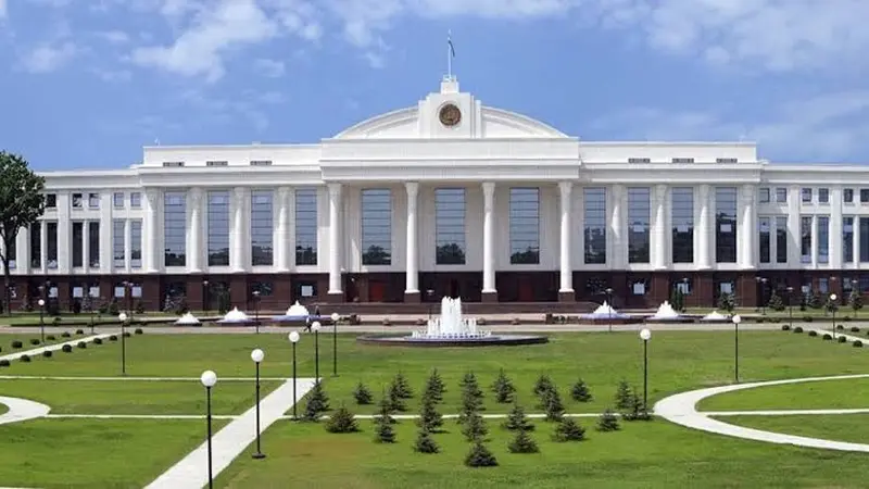 Senate of the Oliy Majlis of the Republic of Uzbekistan (Kedubes Uzbekistan)