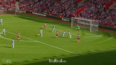 Aksi Kiper Arsenal, Petr Cech, masuk deretan penyelamatan terbaik pada pekan terakhir Premier League. This video presented by Ballball.