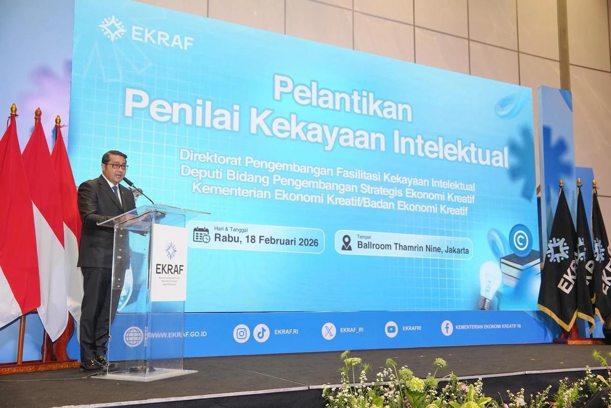 Menteri Ekonomi Kreatif/Kepala Badan Ekonomi Kreatif, Teuku Riefky Harsya, secara resmi menetapkan dan melantik 64 Penilai Kekayaan Intelektual (KI)