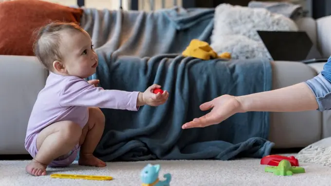 Aktivitas stimulasi untuk anak 1 tahun agar lebih fokus
