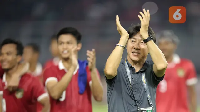 Foto: Yuk Lihat Kelakuan Shin Tae-yong di Laga Pamungkas Kualifikasi Piala Asia U-20 2023