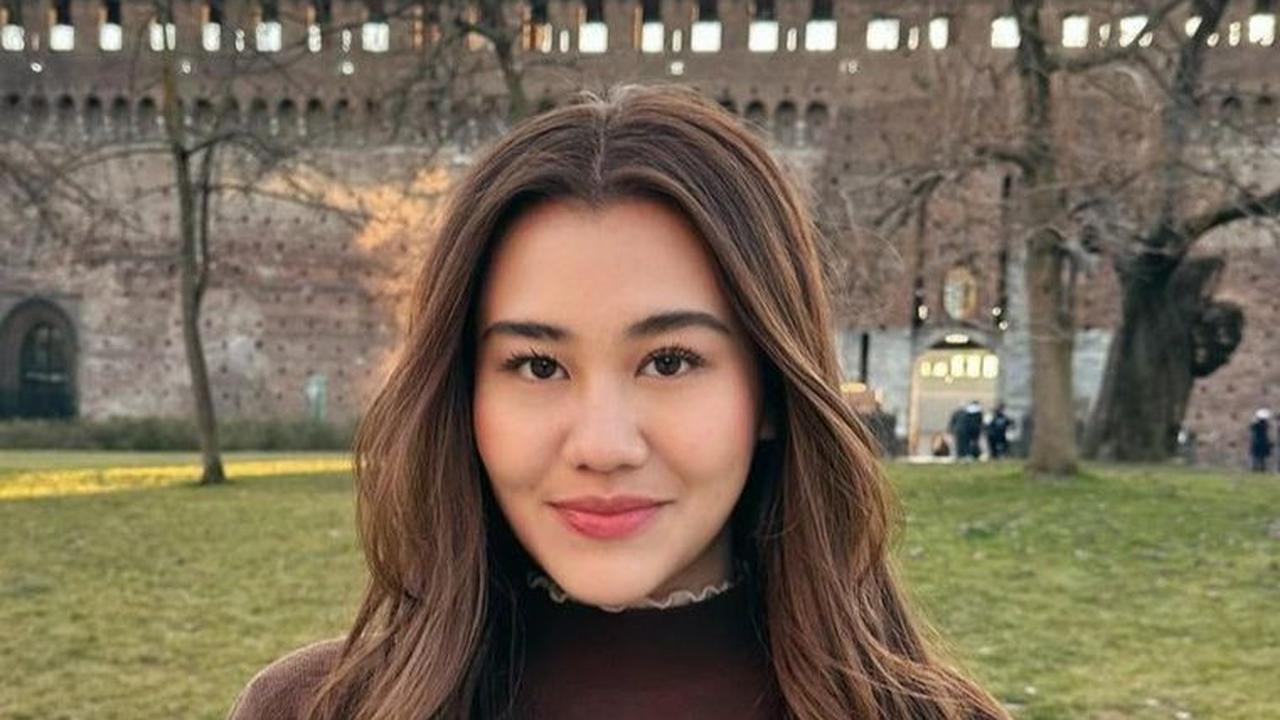 Berulang Tahun Hari Ini, Intip Potret Transformasi Aaliyah Massaid yang Makin Memesona