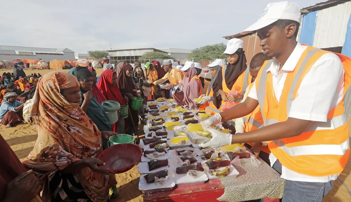 Sepanjang 2022, sekitar 43 ribu penduduk Somalia pun diperkirakan meninggal dunia terkait kekeringan. (AP Photo/Farah Abdi Warsameh)