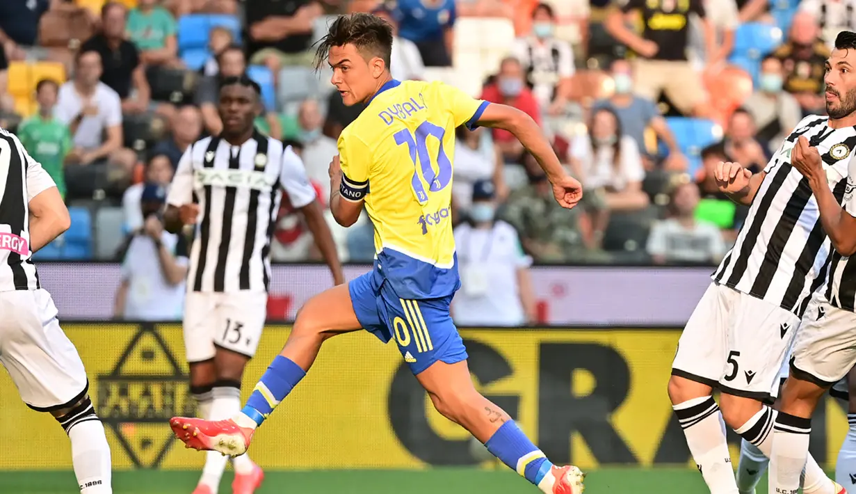 Pertandingan baru memasuki menit ke-3, Juventus sudah unggul 1-0 lewat gol Paulo Dybala usai memanfaatkan umpan dari Rodrigo Bentancur. (Foto: AFP/Miguel Medina)