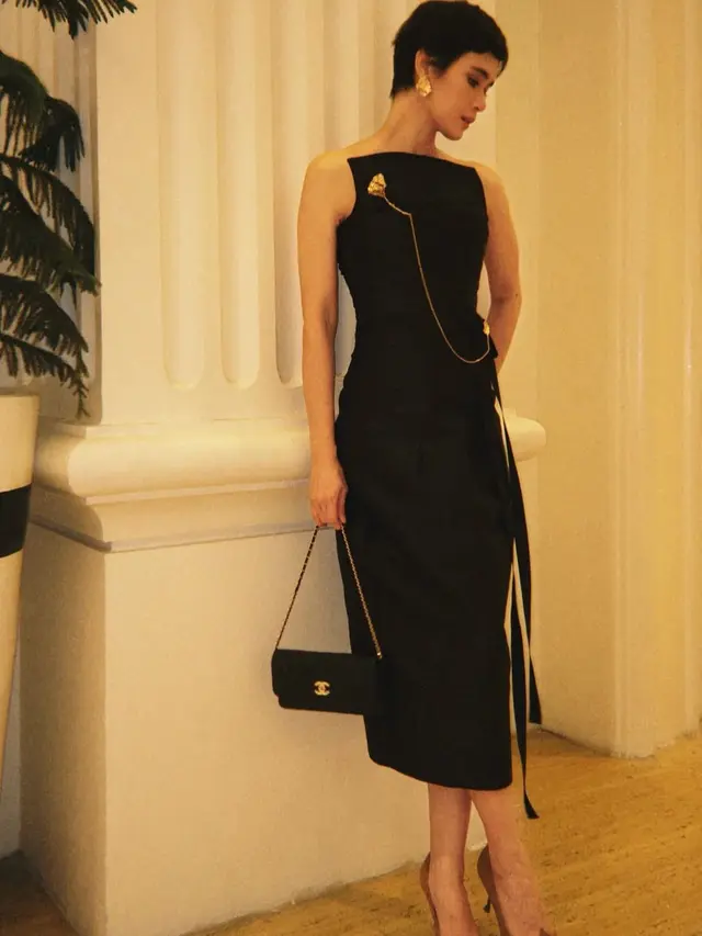 Renata Kusmanto tampil menawan dalam balutan dress (Instagram/@renata711)