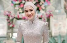 7 Potret Cut Syifa di Pernikahan Kakaknya, Tampil Menawan Pakai Kebaya Dipadu Kain Songket