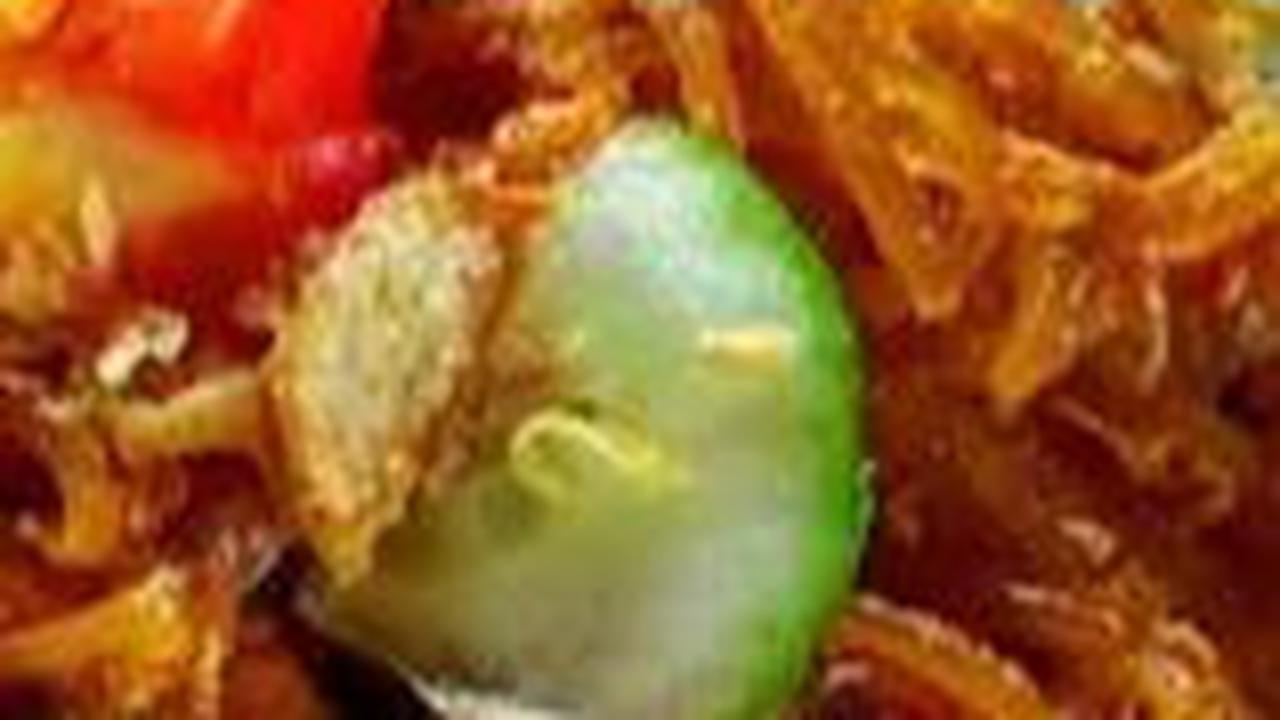 Mencicipi Lezatnya Mi Sagu, Kuliner Andalan Masyarakat Kabupaten Meranti