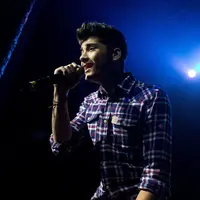 Rumornya selama ini Zayn bekerja dengan selalu melawan rasa paniknya. Namun kali ini Zayn melakukan persiapan yang lebih matang guna mencegah hal-hal yang tidak diinginkan saat tampil nanti. (AFP/Bintang.com)