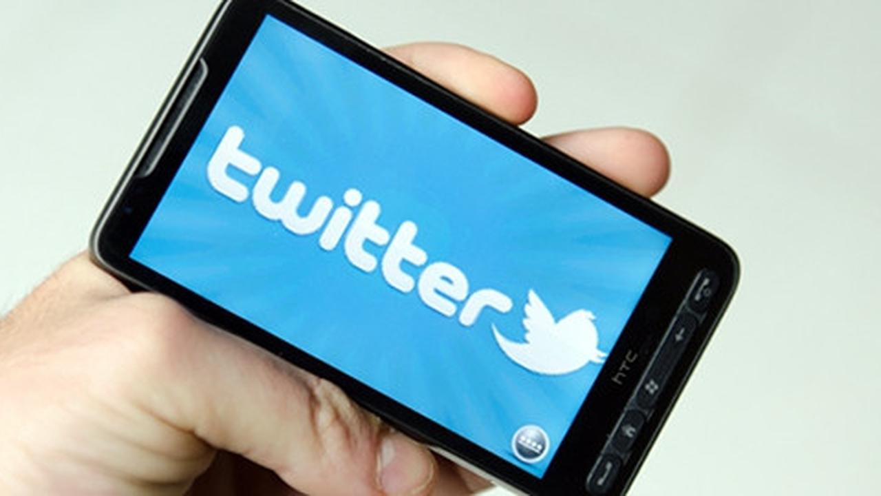 Pengguna Twitter lebih aktif daripada pengguna Facebook