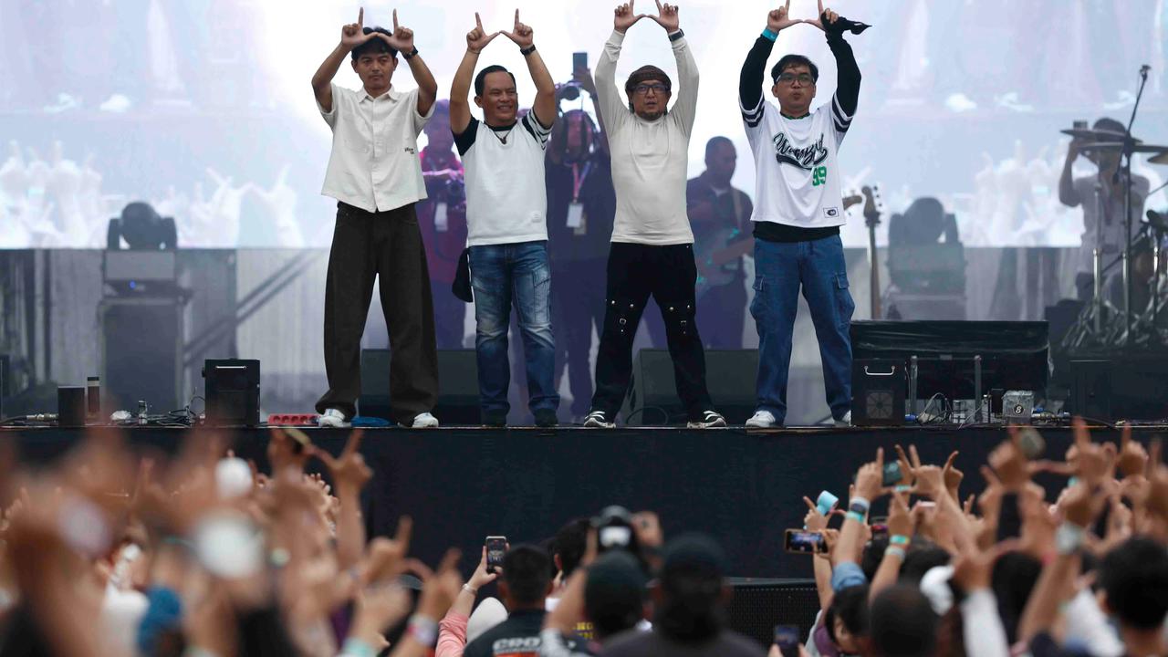 FOTO: Wali Hadirkan Nuansa Religius Jelang Buka Puasa di KLBB Festival 2026