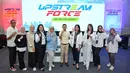 Para pembicara dan peserta berfoto bersama usai gelaran Upstream Force We Are The Energy di Auditorium Gedung Griya Legita, Lantai 3 Universitas Pertamina, Jakarta, Kamis (6/11/2025). (Fimela.com/Adrian Utama Putra)