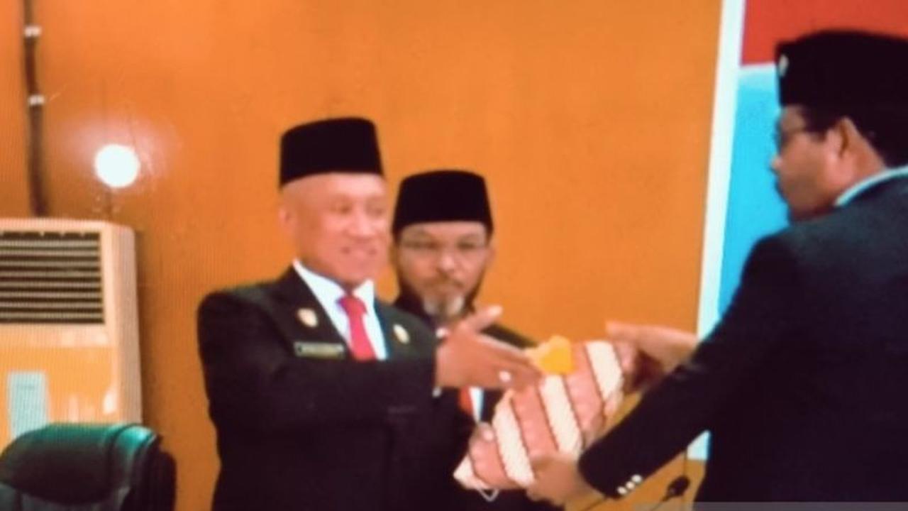 Pemkab Biak Numfor Ajukan RAPBD 2026 Senilai Rp1,4 Triliun ke DPRK