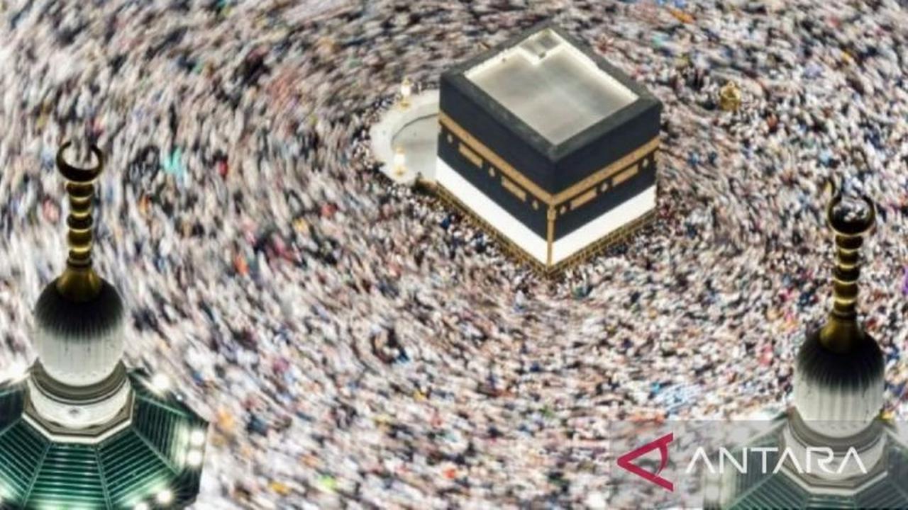 Jemaah Haji Laksanakan Tawaf Wada Penuh Khusyuk, Tandai Akhir Perjalanan Spiritual di Tanah Suci