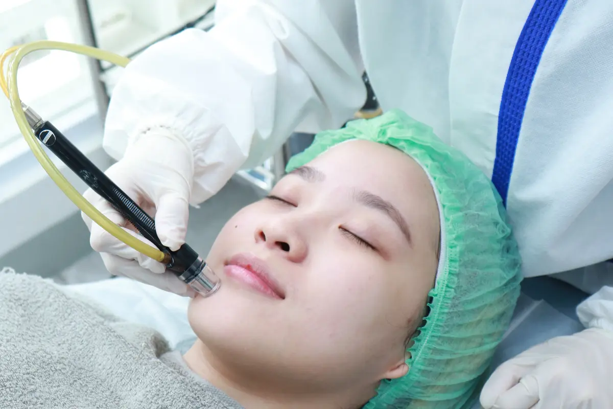 Jeju White Peel Hadir di Indonesia Membuat Wajah Glowing/dok. Derma Express