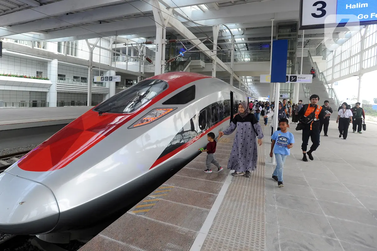Kereta Cepat Jakarta Bandung