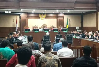 Jaksa Penuntut Umum meminta majelis hakim menolak eksepsi terdakwa Nurman Herin dalam perkara dugaan korupsi dan TPPU yang berkaitan dengan mantan Jampidsus Kejagung Febrie Adriansyah. (Liputan6.com/Alya Putri Agustina)