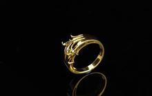 Inspirasi 5 Model Cincin Emas Terbaru 2025, Elegan dan Cocok untuk Acara Lamaran