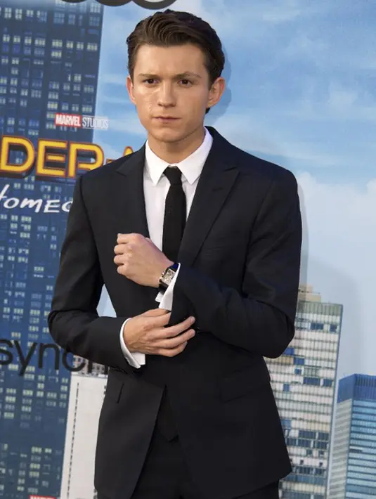 Aktor tampan yangsatu ini memang sudah tak dapat diragukan lagi dalam urusan aktingnya, ia juga memiliki bakat seni lainnya yang ternyata mengalir dari keturunan kedua orang tuanya. (AFP/Bintang.com)