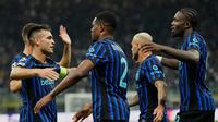 Skuad Inter Milan merayakan gol Lautaro Martinez ke gawang Slavia Praha, Rabu (1/10/2025) (AP Photo/Luca Bruno)