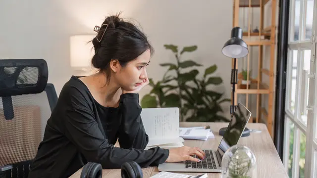 wanita january tidak sesuai rencana