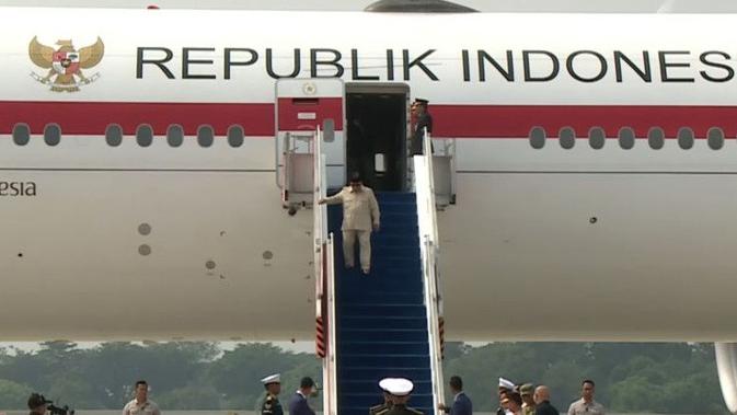 Disambut Gibran, Prabowo Tiba di Tanah Air Usai Kunjungan ke Prancis