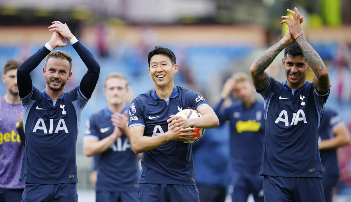 Tottenham Hotspur mendatangkan banyak pemain untuk meningkatkan kekuatan skuatnya pada musim panas ini. Mereka mendatangkan pemain-pemain seperti Brennan Johnson, James Maddison, Micky van de Ven hingga Guglielmo Vicario dengan total dana mencapai 248,6 juta euro. (AP Photo/Jon Super)
