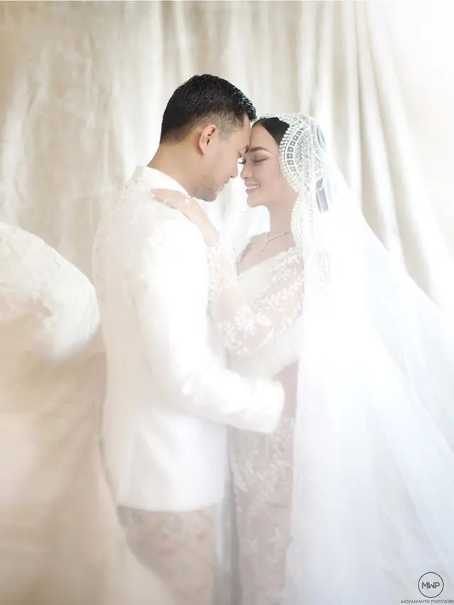 Potret akad nikah Zaskia Gotik dan Sirajuddin Mahmud