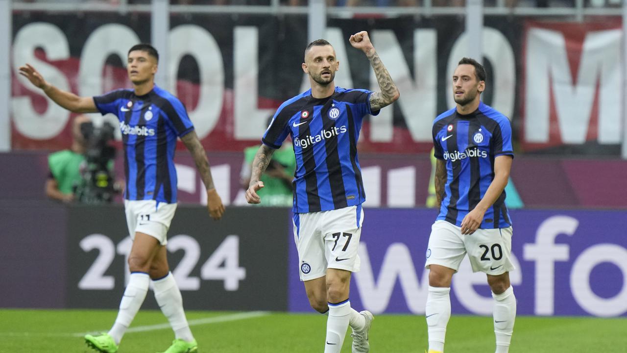 Rafael Leao Cetak Dua Gol, AC Milan Bungkam Inter Milan di San Siro