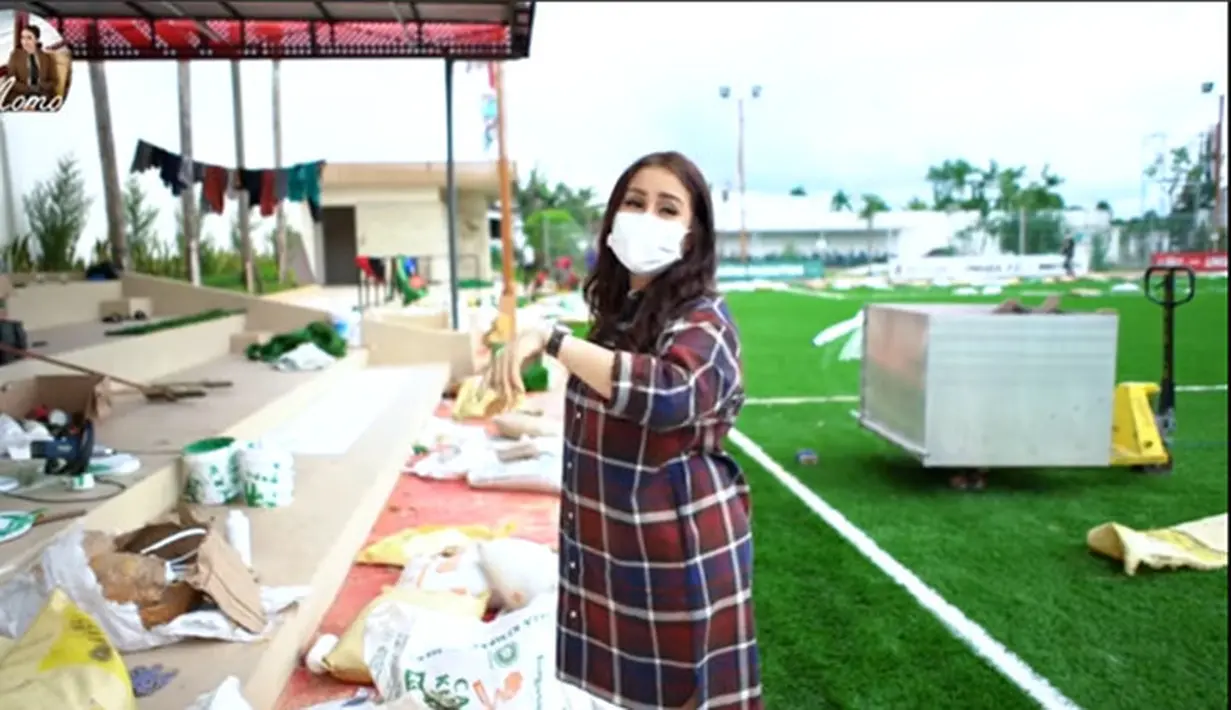 Momo Geisha (Youtube/Momo Youtube Channel)