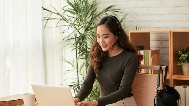 INTJ yang strategis dan visioner