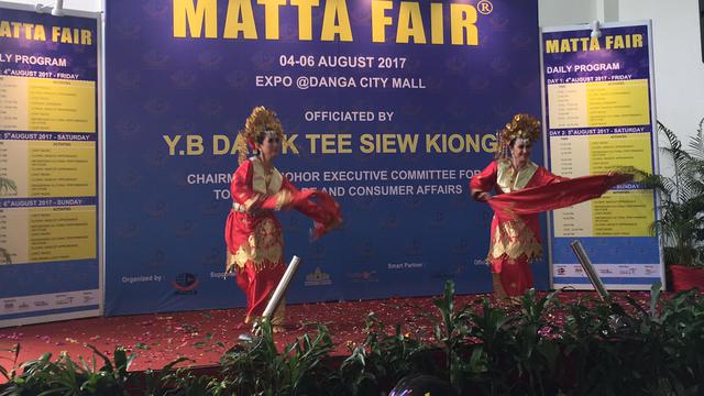Tarian Minang Berdendang Buka Matta Fair Johor Bahru 2017 Lifestyle Liputan6 Com