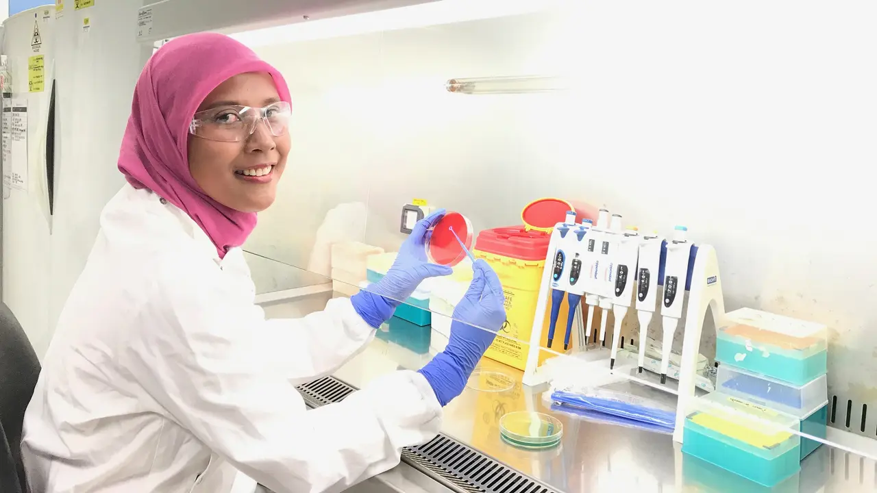 Dr. Anggia Prasetyoputri, M.Sc.