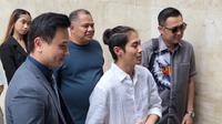 Disjoki Giovanni Surya Saputra alias DJ Panda memenuhi panggilan penyidik Polda Metro Jaya. (Foto: Liputan6.com/Ady Nugrahadi).
