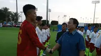 Menteri Pertahanan RI Prabowo Subianto sekaligus pendiri Garuda Yaksa Football Academy menengok aktivitas tim U-17 Persib Bandung yang dikirimnya menempuh pendidikan di Aspire Academy, Doha, Qatar,  Rabu 31 Mei 2023. (Ist)