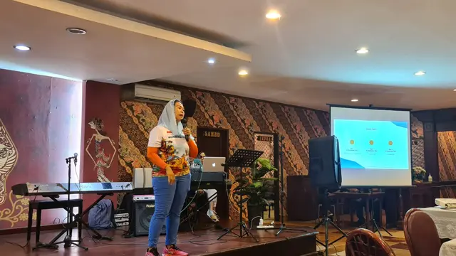 Yenny Wahid